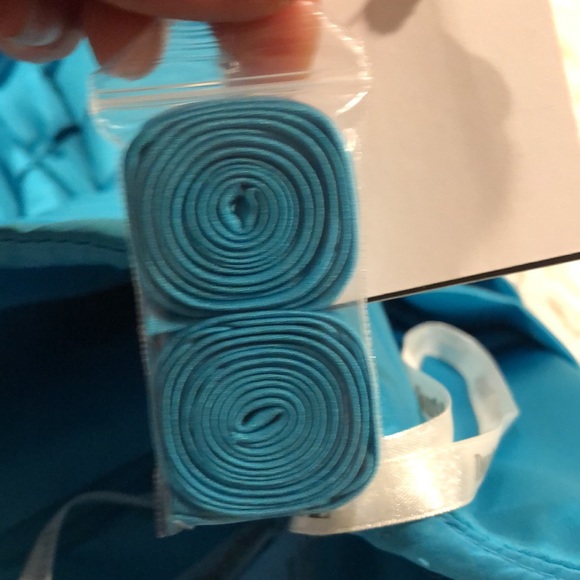 NWT David’s Bridal Satin Strapless Front and Back Pleated long dress - Picture 14 of 14